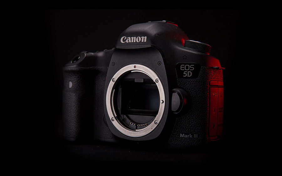Canon 5D Mark III DSLR Camera