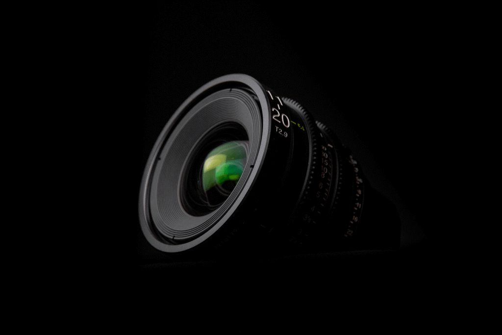 Tokina-Cinema-ATX-11-20mm-T2-9-zoom-PL-01