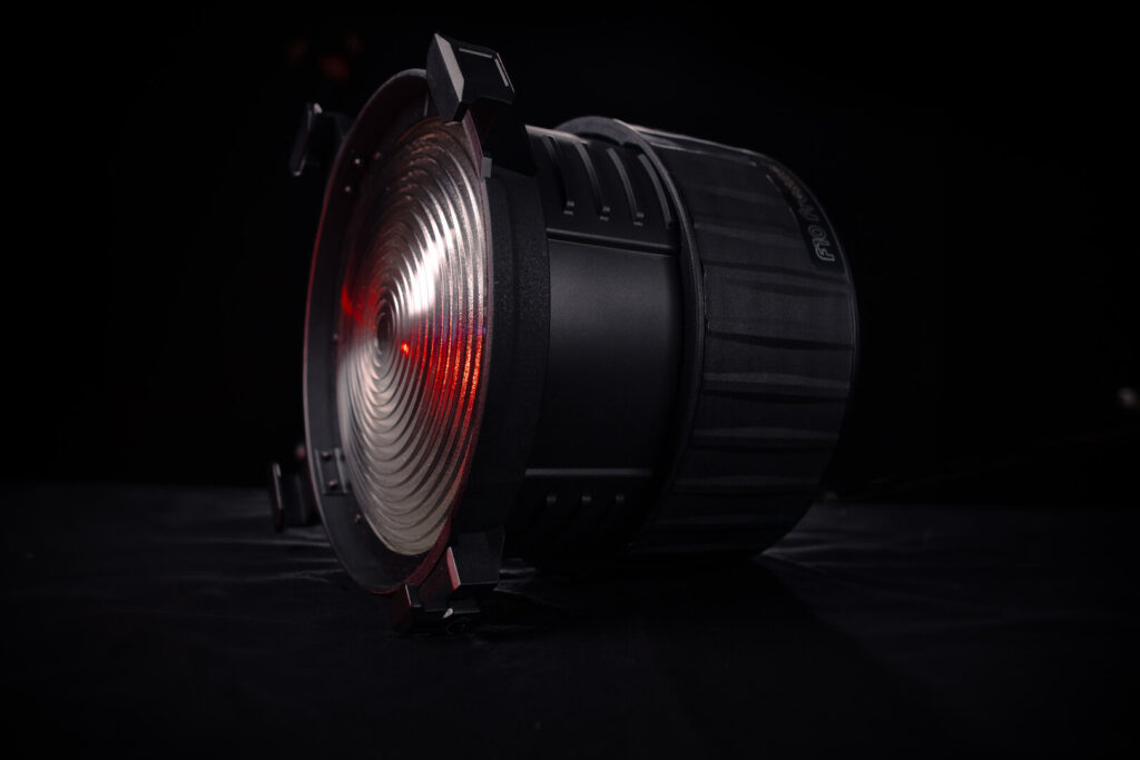 Aputure F10 Fresnel