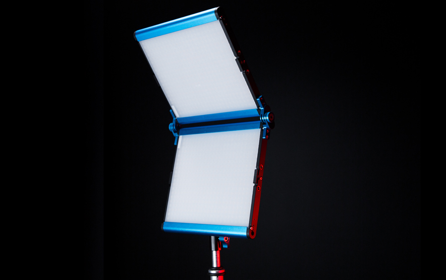 Dracast LED1000 Foldable LED Light - 01